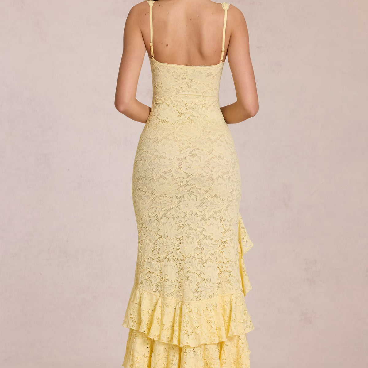 Long dress with lace ruffles
