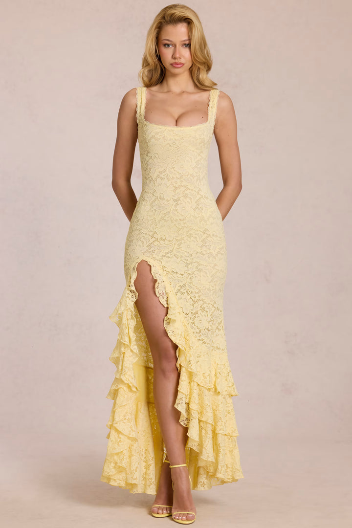 Long dress with lace ruffles