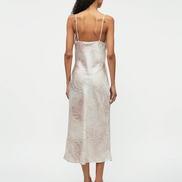 Das Seiden-Midi-Kleid